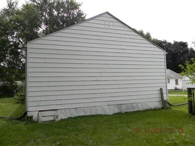 1339 Federal Ave, La Porte, IN 46350 - photo 3