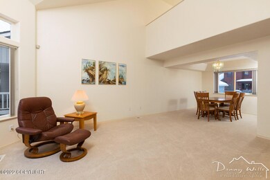 Living Room-20220124-5433