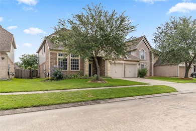 4705 High Creek Ct, Alvin, TX 77511 - photo 3
