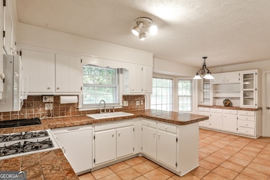 2851 Thornridge Dr, Atlanta, GA 30340 - photo 4