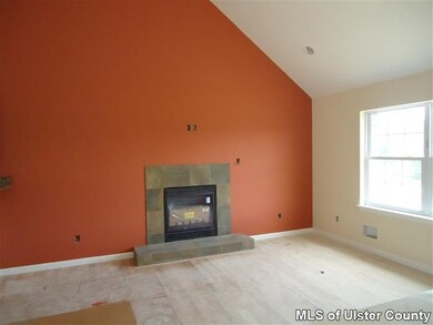 250 Plattekill Rd, Marlboro, NY 12542 - photo 4