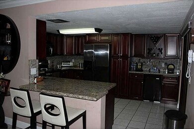 unlisted-address, Miami, FL 33185 - photo 5
