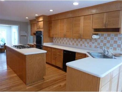 41 Young Rd, Weston, MA 02493 - photo 6