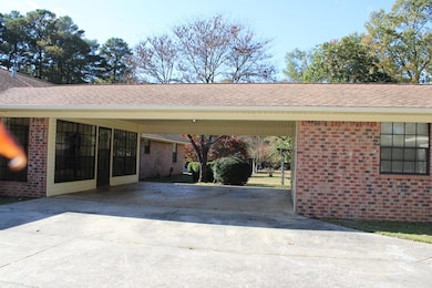 1201 E 42nd St, Texarkana, AR 71854 - photo 4