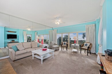 Topsl Beach Manor 213-08