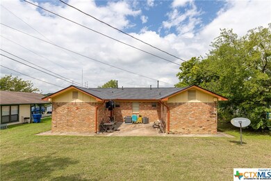 804 Hackberry St, Copperas Cove, TX 76522 - photo 4