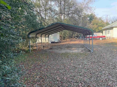 602 S Leesburg St, Hartsville, SC 29550 - photo 3