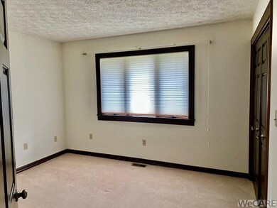 2601 Kimberly Dr, Lima, OH 45807 - photo 7