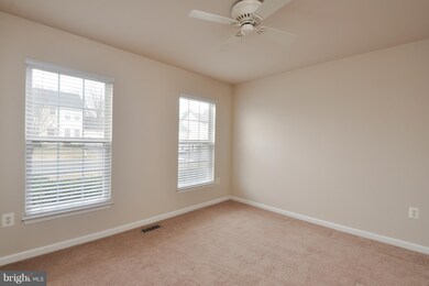 6041 Hot Spring Ln, Fredericksburg, VA 22407 - photo 4