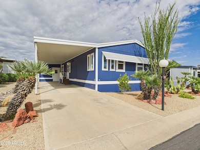 2233 E Behrend Dr unit 8, Phoenix, AZ 85024 - photo 6