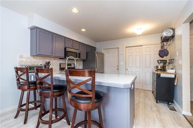 2565 Middle Way, Easton, PA 18040 - photo 6