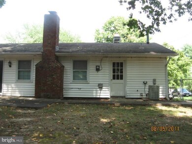 12910 Victoria Heights Dr, Bowie, MD 20715 - photo 4