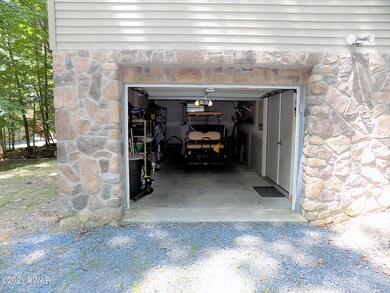 1028 Canary Ln, Lake Ariel, PA 18436 - photo 6