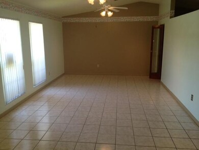 Den/Family/Great Room