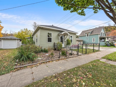 613 Potter St, Red Wing, MN 55066 - photo 5