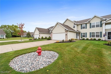 1266 Hidden Harbor Dr unit 68, Fairport Harbor, OH 44077 - photo 3