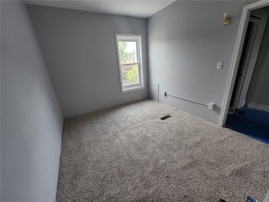 727 Genesee St, Allentown, PA 18103 - photo 5