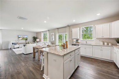 713 Sea Biscuit Blvd, Yorktown, VA 23690 - photo 6