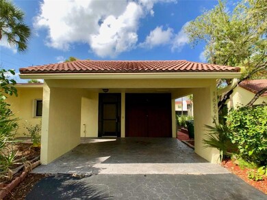 16295 Laurel Dr unit 2, Weston, FL 33326 - photo 3