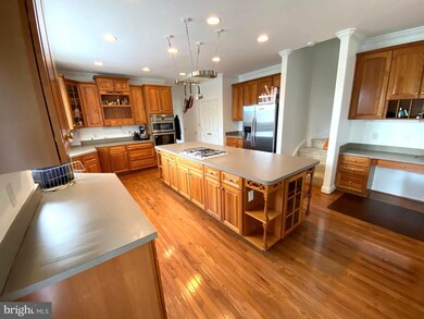 7481 Admiral Nelson Dr, Warrenton, VA 20186 - photo 6