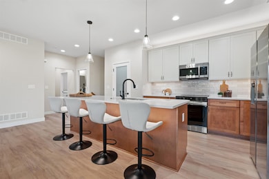 7034 Stonewood Ln, Lannon, WI 53046 - photo 6