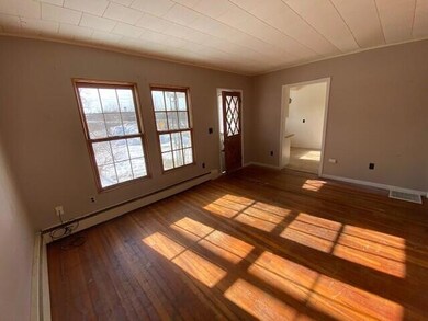 LivingRoom2