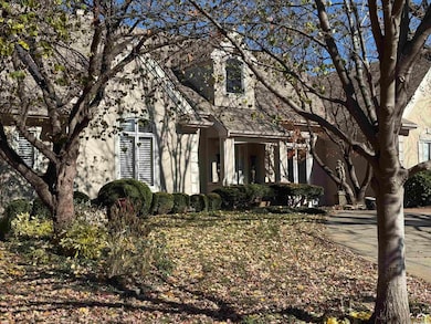 3700 Quail Creek Ct, Lawrence, KS 66047 - photo 3