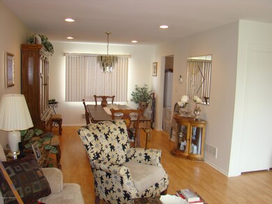 Living /Dining