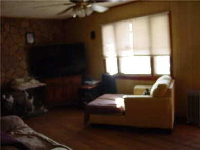 229 S 2nd Ave, Beech Grove, IN 46107 - photo 3