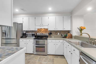 1162 Shadow Lake Cir unit 44, Mount Pleasant, SC 29464 - photo 3