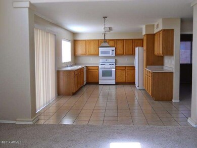 4 - Kitchen