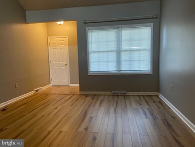 167 Hunters Trail unit 2, Gettysburg, PA 17325 - photo 4