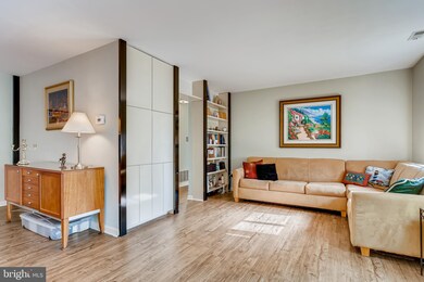 6350 Red Cedar Place unit 308, Baltimore, MD 21209 - photo 7