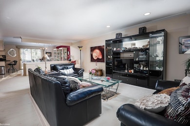 3850 Butternut Ct, Port Huron, MI 48060 - photo 3