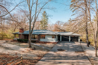 9710 304th Ave, Burlington, WI 53105 - photo 3