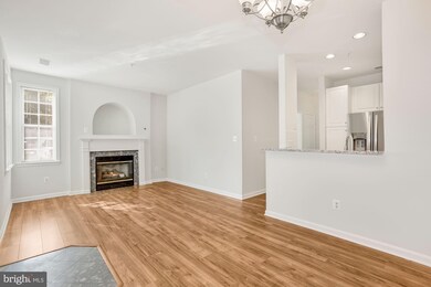 7021 Haycock Rd unit A, Falls Church, VA 22043 - photo 4