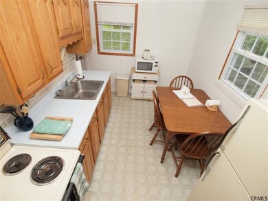 7 Stella Terrace, Albany, NY 12205 - photo 2