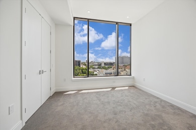 Equally sunny and spacious enough for a cozy guest