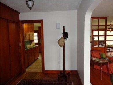 456 Sunderland Rd, Amherst, MA 01002 - photo 4