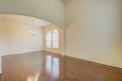 111 E Spindle Tree Cir, Spring, TX 77382 - photo 6