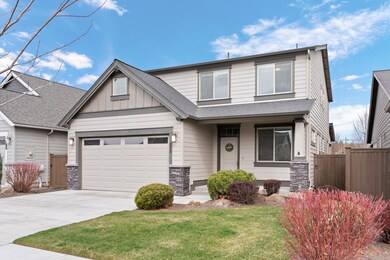3705 SW Badger Ct, Redmond, OR 97756 - photo 2
