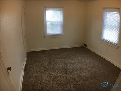 3717 Roanoke Rd, Toledo, OH 43613 - photo 6