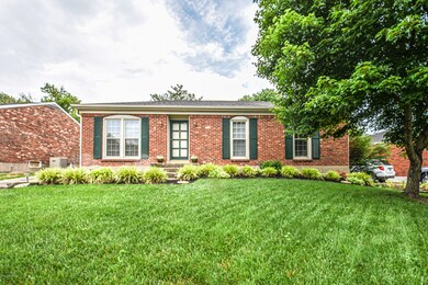 8407 Cloverport Dr, Louisville, KY 40228 - photo 2