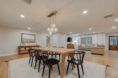 6427 Kury Ln, Houston, TX 77008 - photo 6