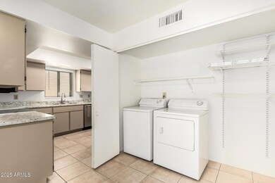 9219 E Citrus Ln N unit 6, Sun Lakes, AZ 85248 - photo 7