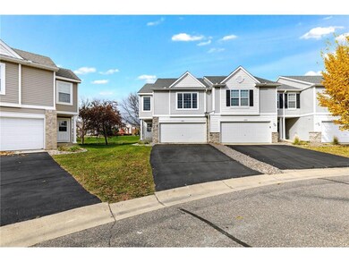 2-web-or-mls-15767 Flan Court, Apple Valley-03