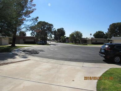 17848 N 102nd Dr, Sun City, AZ 85373 - photo 3