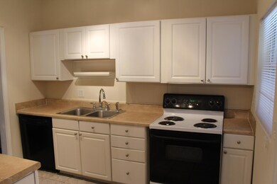 10575 Pine Estates Rd E, Jacksonville, FL 32218 - photo 6