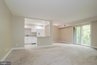 Rockford Tower Condominiums unit E25, Wilmington, DE 19806 - photo 2