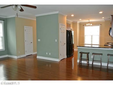 71 Rhododendron Dr, Greensboro, NC 27455 - photo 5